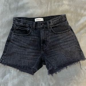 Black Abercrombie and Fitch Mid rise boyfriend shorts